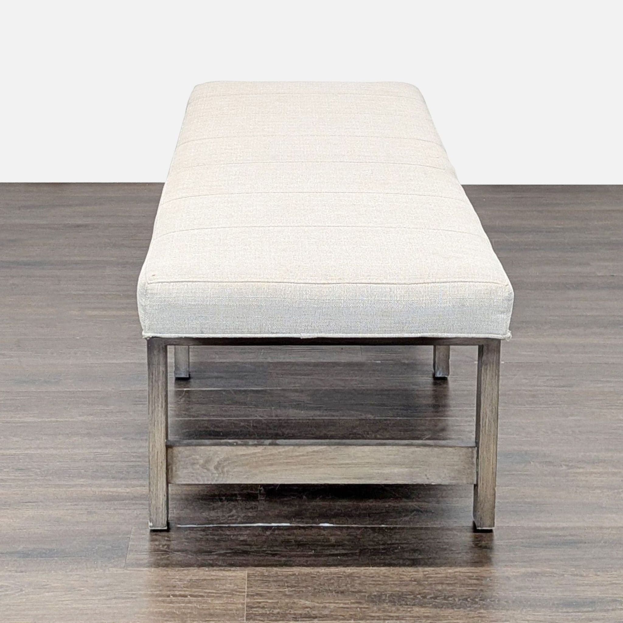 Vanguard Furniture Michael Weiss Bench - Thumbnail 4