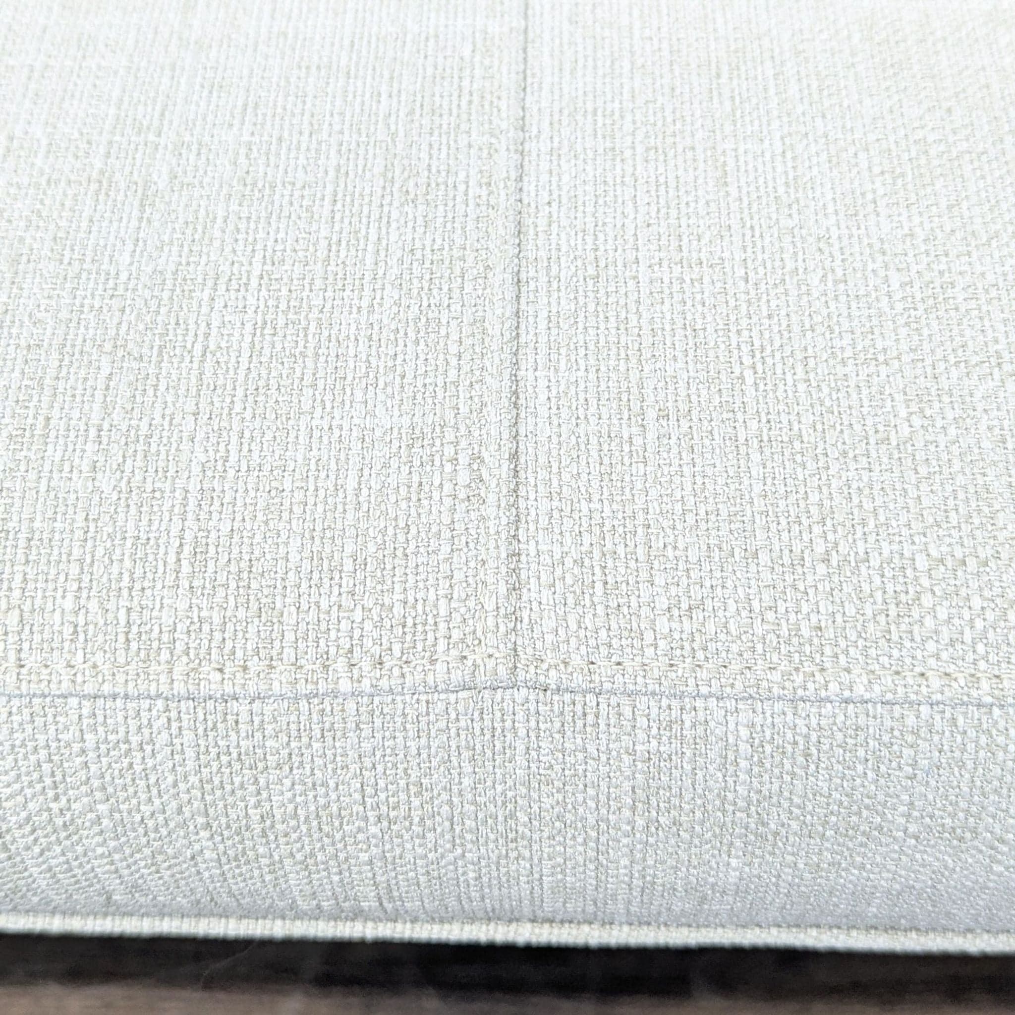 Vanguard Furniture Michael Weiss Bench - Thumbnail 7