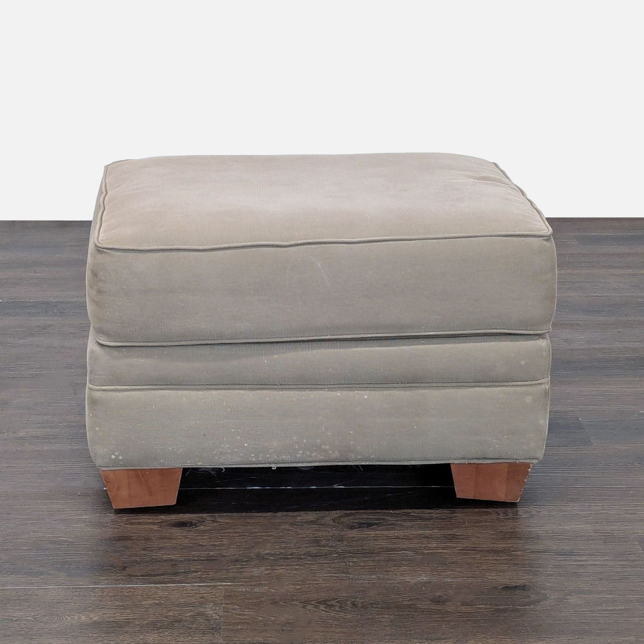 Upholstered Ottoman with Pillow Top - Thumbnail 6