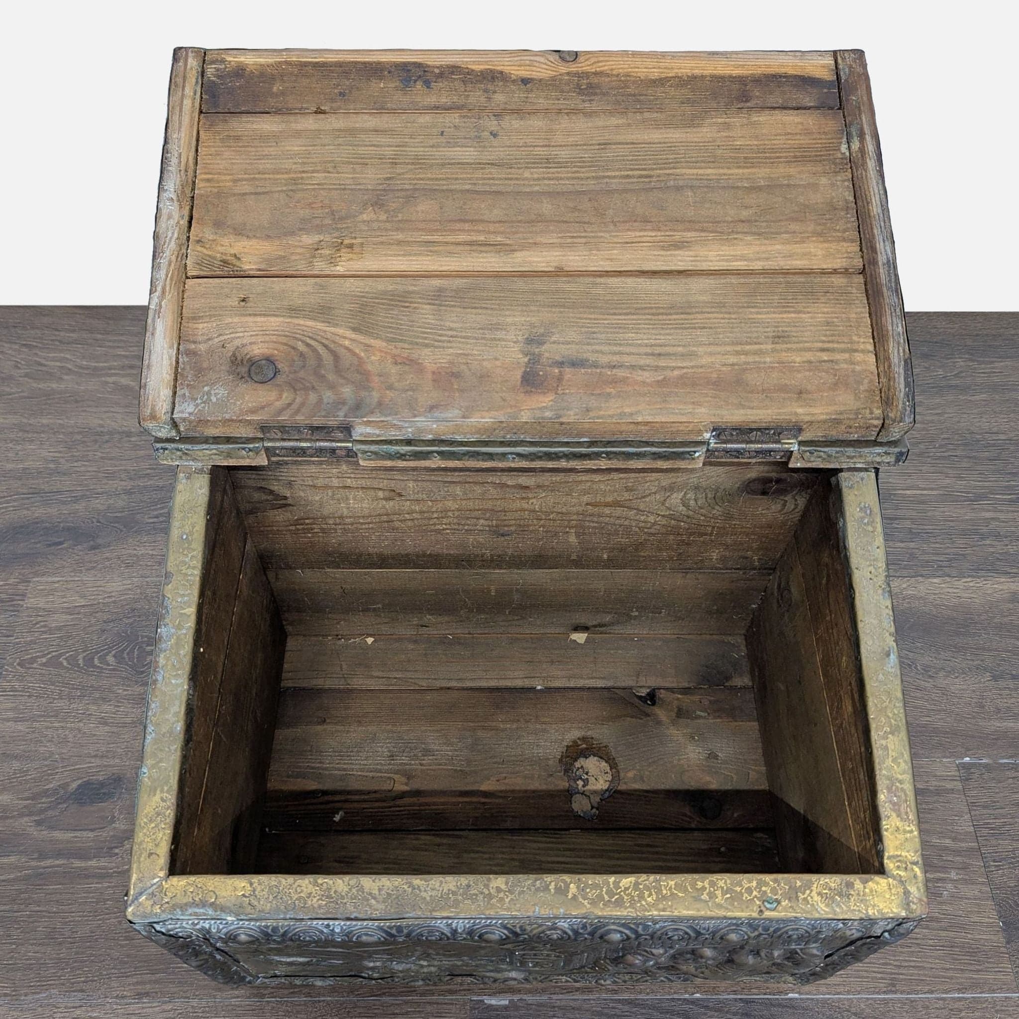 Antique Embossed Metal Firewood/Coal Box - Thumbnail 3