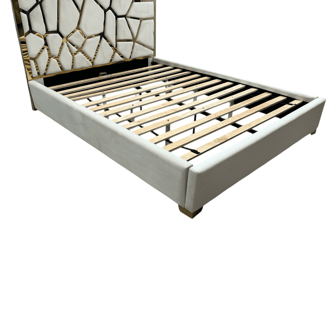 Mercer41 Upholstered Metal Platform Queen Bed - Thumbnail 10