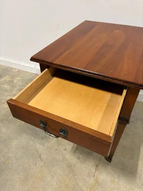 Harden Single Drawer End Table - Thumbnail 3