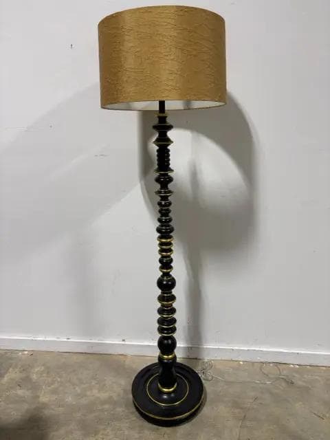 Black And Gold Turned Wood Hollywood Regency Style Floor Lamp - Image 1