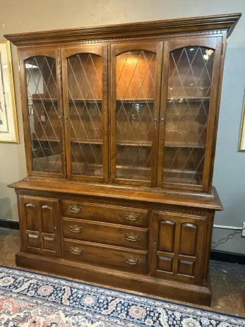 Ethan Allen Classic Manor Lighted China Cabinet/Hutch - Image 1