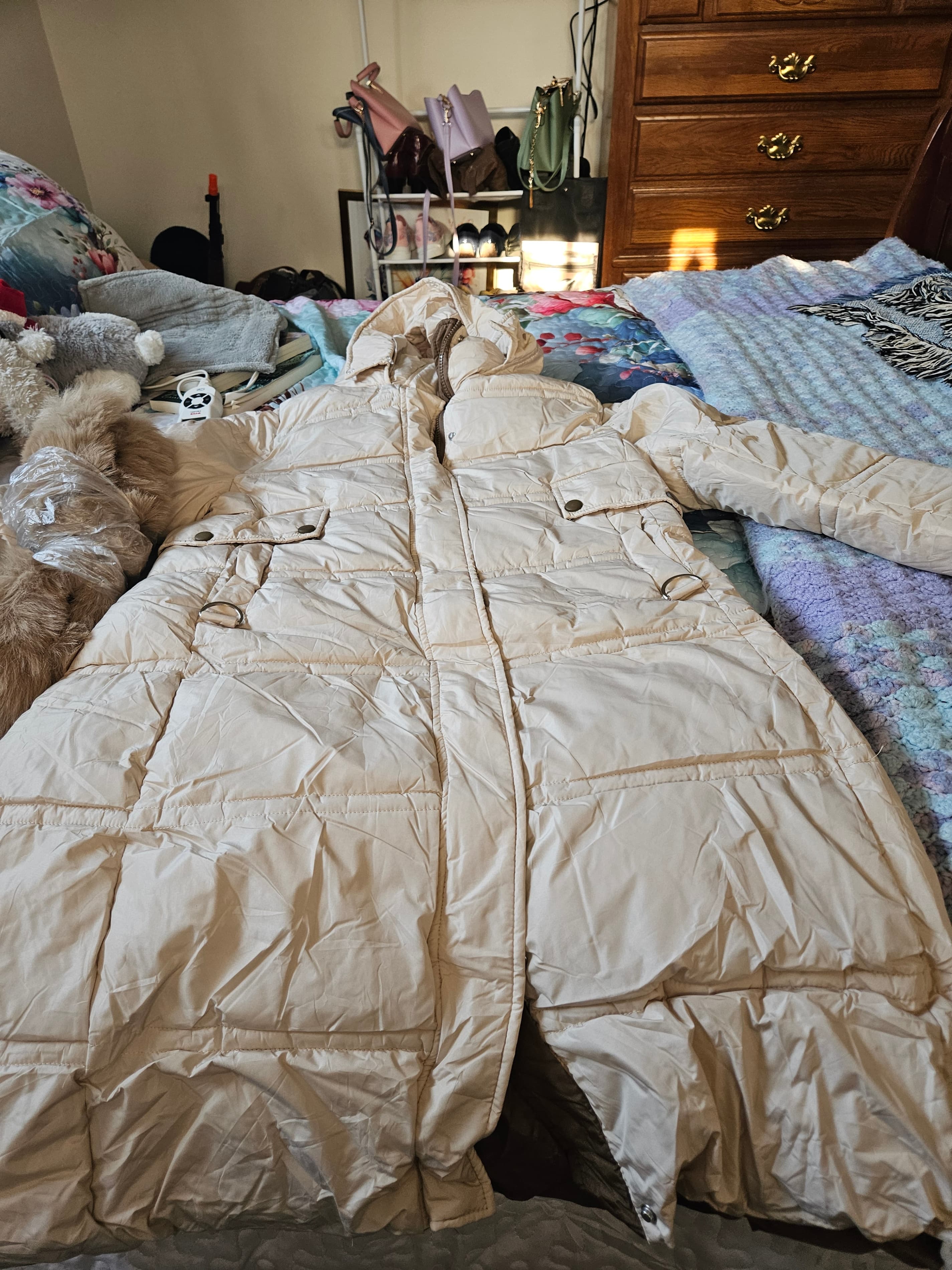 Women's Winter Coat - Image 1