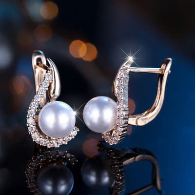 Champagne Gold Pearl-Inlaid Round White Diamond Earrings For Women - Thumbnail 4