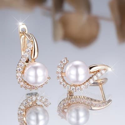 Champagne Gold Pearl-Inlaid Round White Diamond Earrings For Women - Thumbnail 2