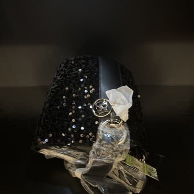 purses and handbags - Thumbnail 3