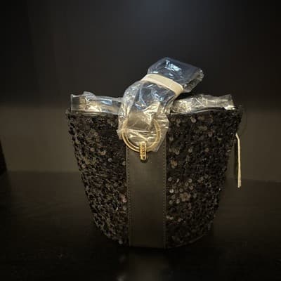 purses and handbags - Thumbnail 2