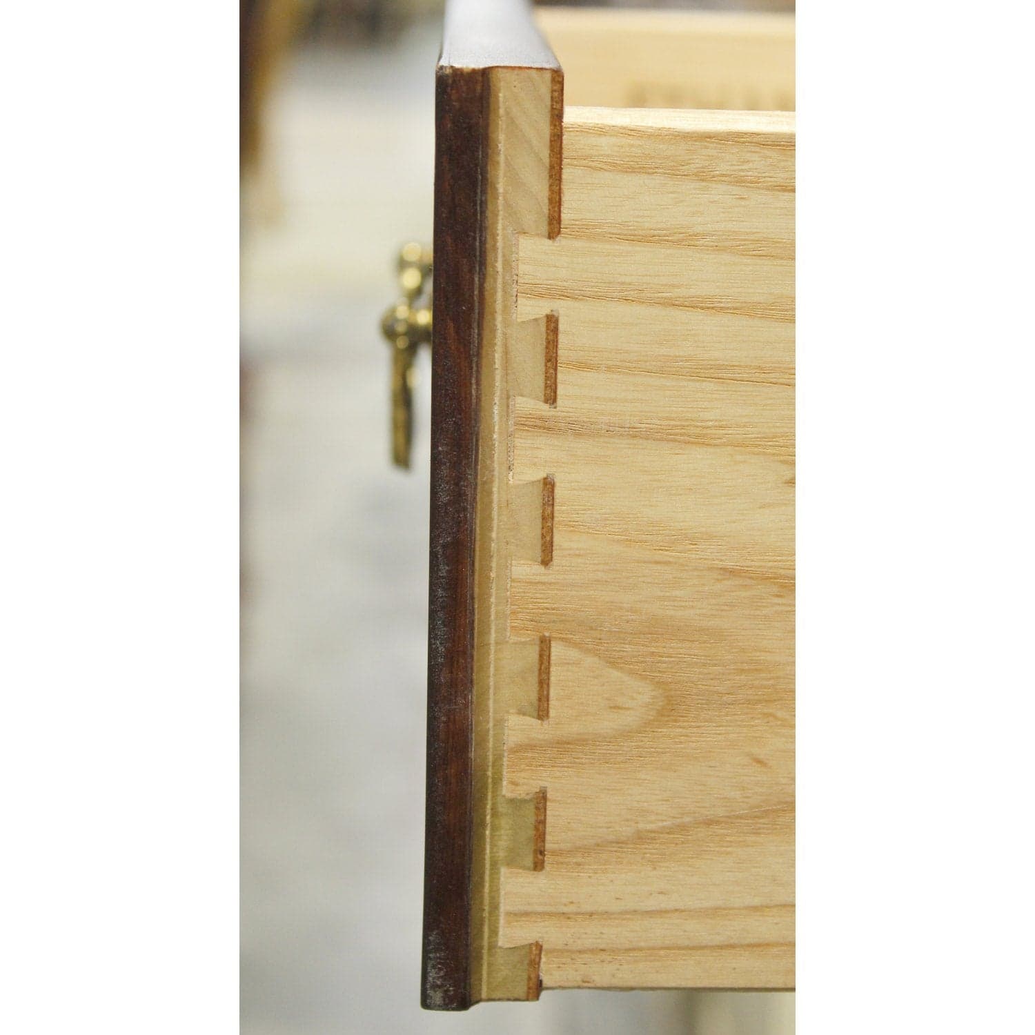 Ethan Allen 18 Drawer Dresser - Mahogany Finish - Thumbnail 7