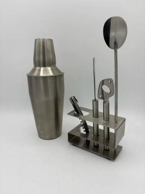 OGGI Bar Tool Set with Martini Shaker - Image 1