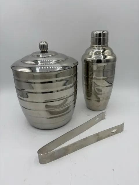 Martini Skaker & Chrome Ice Bucket with Tongs - Image 1