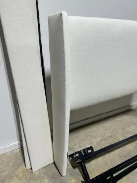 Joss & Main King Tilly White Upholstered King Bed - Thumbnail 3