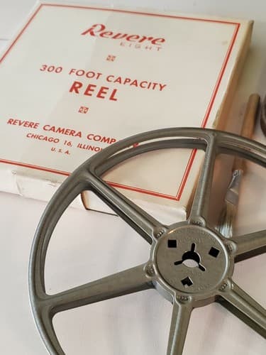 Vintage DeJUR 8mm Home Movie Projector Model 85 w/ Original Case 1950s. Bundle - Thumbnail 7