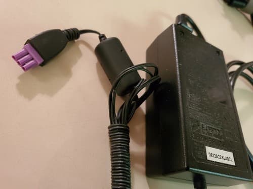 HP 0957-2105 AC Power Adapter for Photosmart C6380 C6350 C7250 C7275 Printer. - Image 1