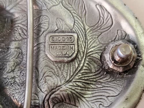 Belt Buckle - Pewter EJC@95 buckle featuring cowboy boots with spurs. Pristine - Thumbnail 7