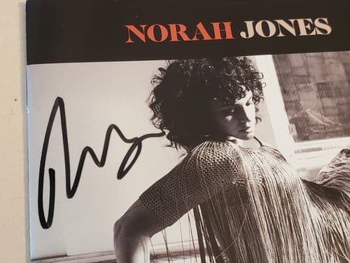 AUTOGRAPH MUSIC CD - Norah Jones - Pick Me Up Off The Floor (2020) NEW SEALED #1 - Thumbnail 4