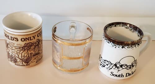 Mount Rushmore South Dakota coffee mug cup glass ceramic lot of 3. Exc cond - Thumbnail 3