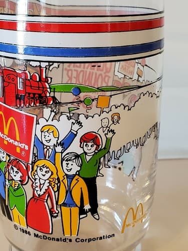 McDonald's McVote Quarter Pounder with Cheese drinking glass. Rare 1986 election - Thumbnail 5