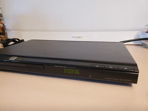 SONY DVP-SR200P DVD / CD Player. Progressive Scan. Tested works. Bundle cables - Thumbnail 2