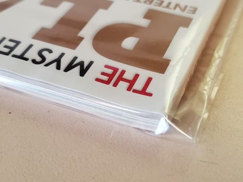 PLAYBOY Magazine 2005 Dec Marilyn Monroe. Interview: Pierce Brosnan. Collectible - Thumbnail 5