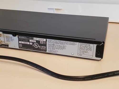 SONY DVP-SR200P DVD / CD Player. Progressive Scan. Tested works. Bundle cables - Thumbnail 14