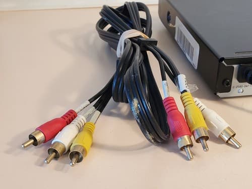 SONY DVP-SR200P DVD / CD Player. Progressive Scan. Tested works. Bundle cables - Thumbnail 15