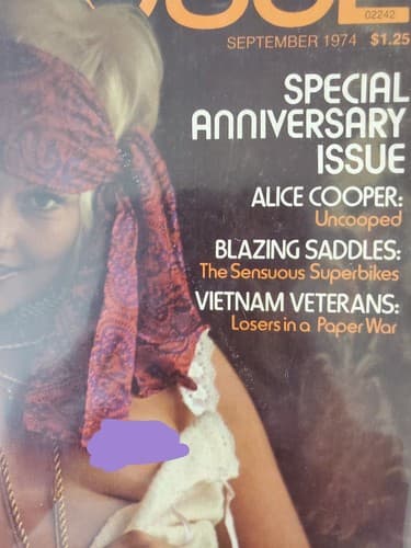 PENTHOUSE Magazine LOT OF 3. 1974 Apr Jun Sep. Collectible issues. Protective - Thumbnail 9