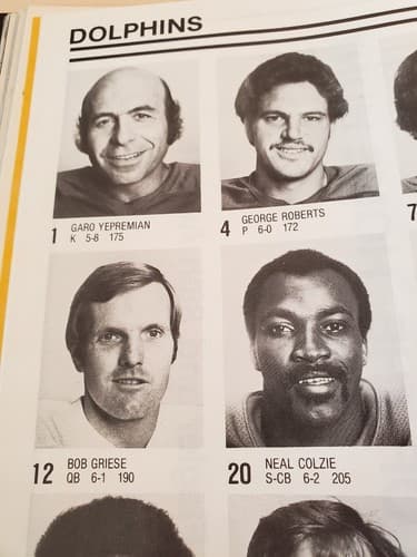 1979 NFL PRO Program Aug 3 79 Dolphins Ed. Don Shula cover New Orleans @ Miami - Thumbnail 9