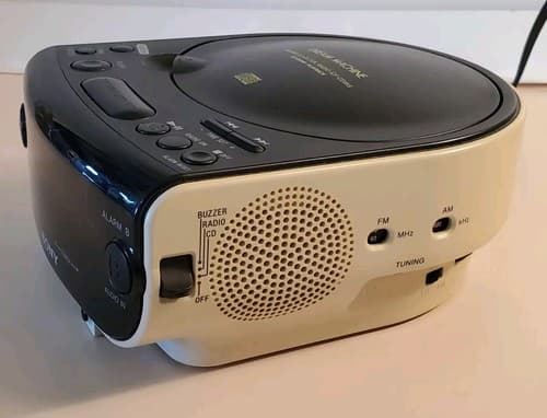 SONY ICF-CD815 Dream Machine AM/FM Stereo, CD, Aux input. Dual Alarm Clock ++ - Thumbnail 7