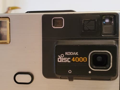 Vintage 1983 Kodak Disc 4000 Camera by EASTMAN KODAK COMPANY with strap - Thumbnail 14