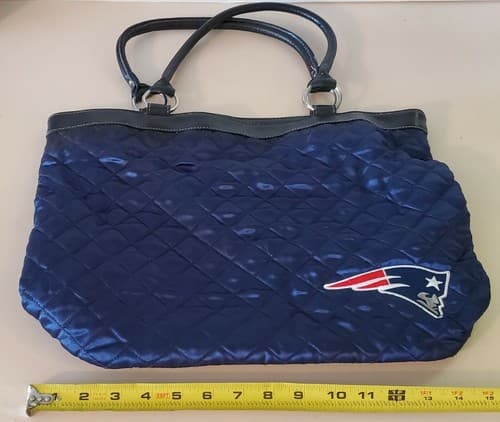 ProFANity New England Patriots Handbag Purse NFL football. Used, very good cond - Thumbnail 9