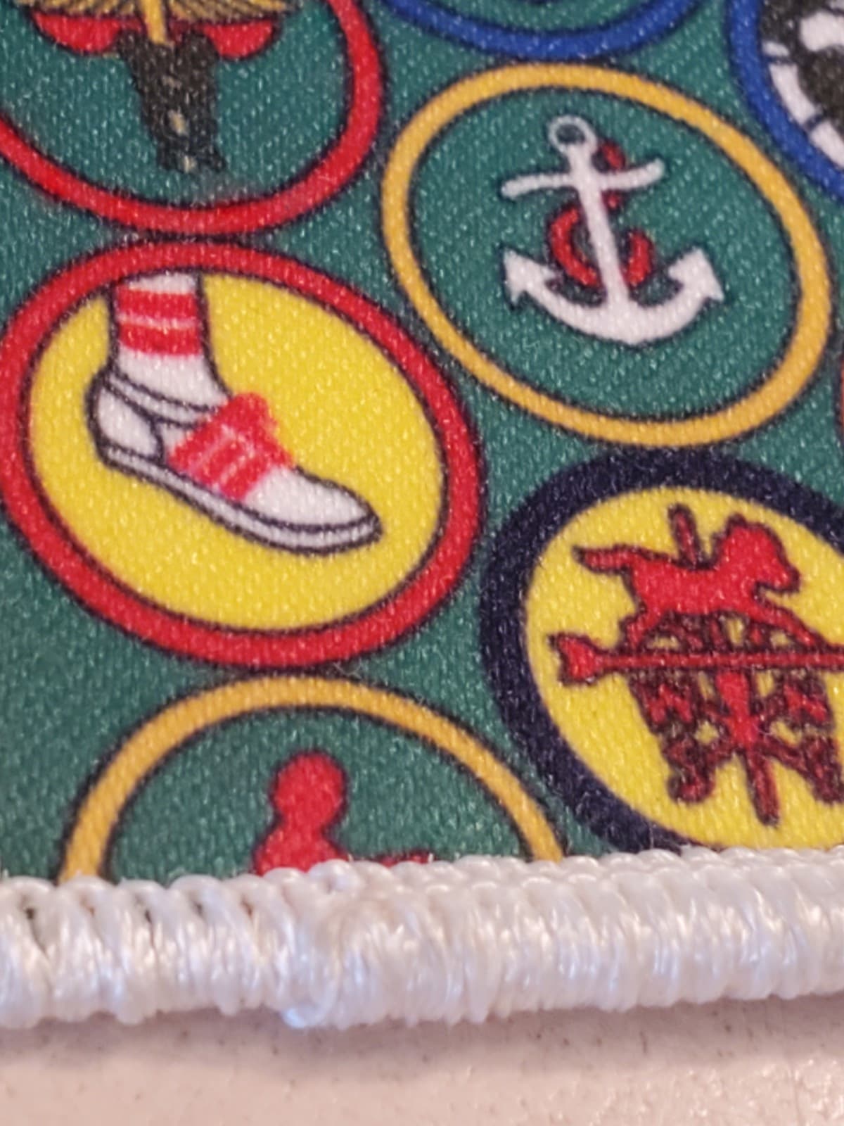 GIRL SCOUTS Patch '2022 Girl Scouts USA' GSA Embroidered Iron-on. NEW Loose Item - Thumbnail 4