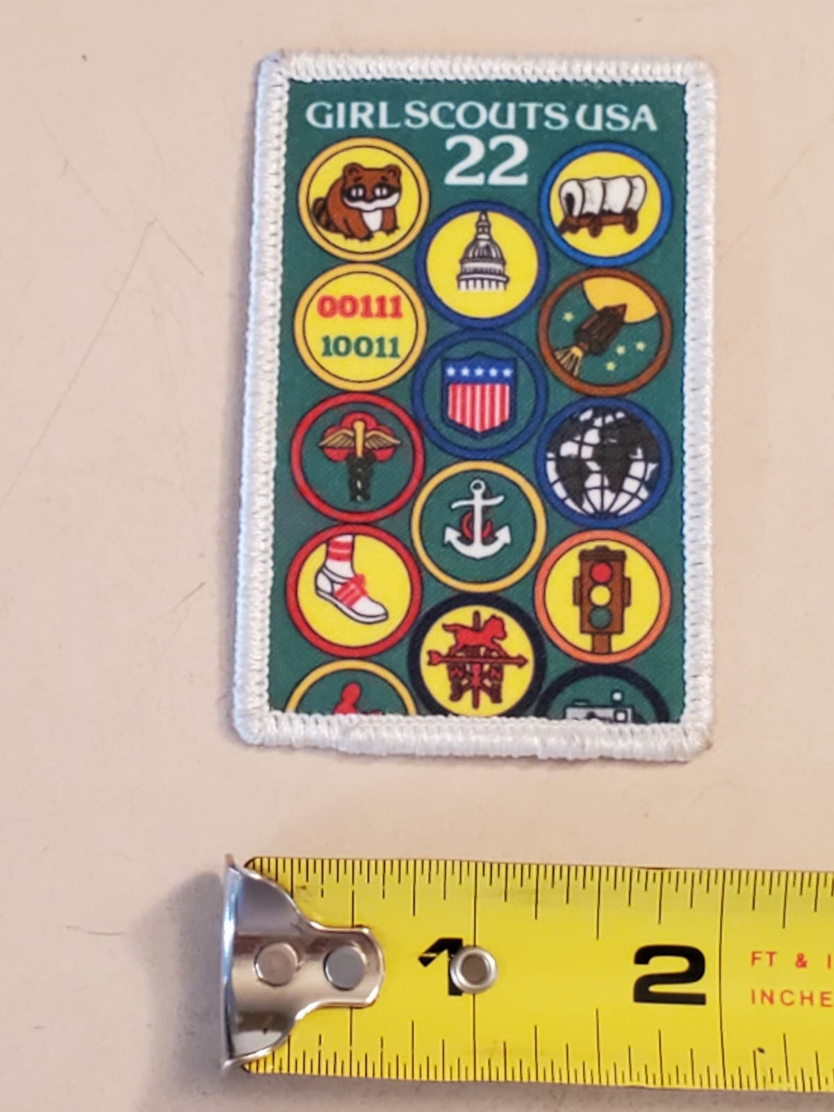 GIRL SCOUTS Patch '2022 Girl Scouts USA' GSA Embroidered Iron-on. NEW Loose Item - Thumbnail 6