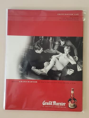 PLAYBOY Magazine 1998 Jan. Shannon Tweed. Interview: Grant Hill. Collectible iss - Thumbnail 2