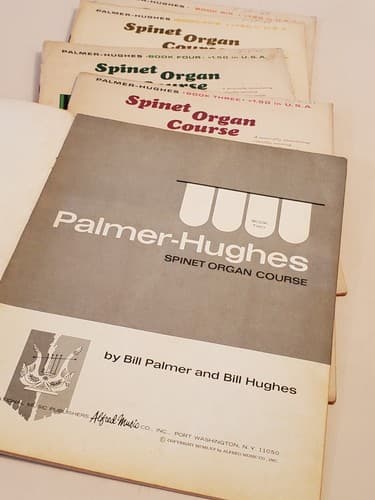 Vtg MUSIC BOOK LOT OF 9. Bundle includes 3 music writing, 5 Spinet Organ + - Thumbnail 11