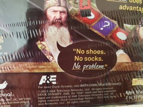 Cardinal Games - Duck Dynasty Redneck Wisdom Board Game. Family game, 10+ years. - Thumbnail 5