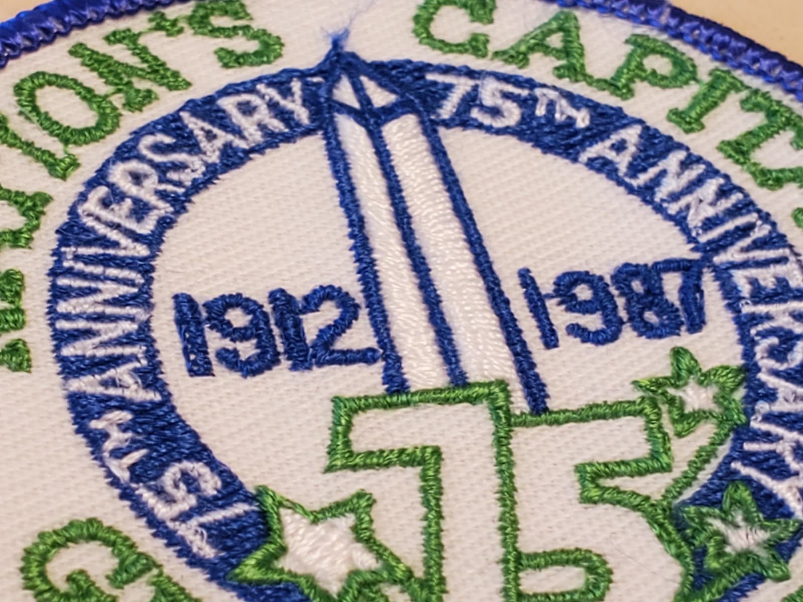 GIRL SCOUTS Patch '1987 75th Anniversary' GSA Embroidered Iron-on. NEW Loose - Thumbnail 3