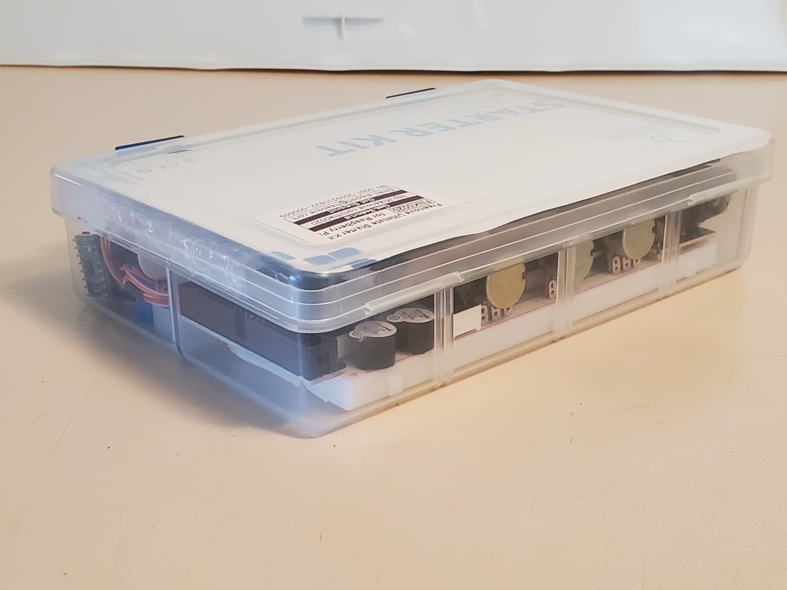 FREENOVE Ultimate Starter Kit for Raspberry Pi FNK0020. Deaeon GmbH NEW Open Box - Thumbnail 7