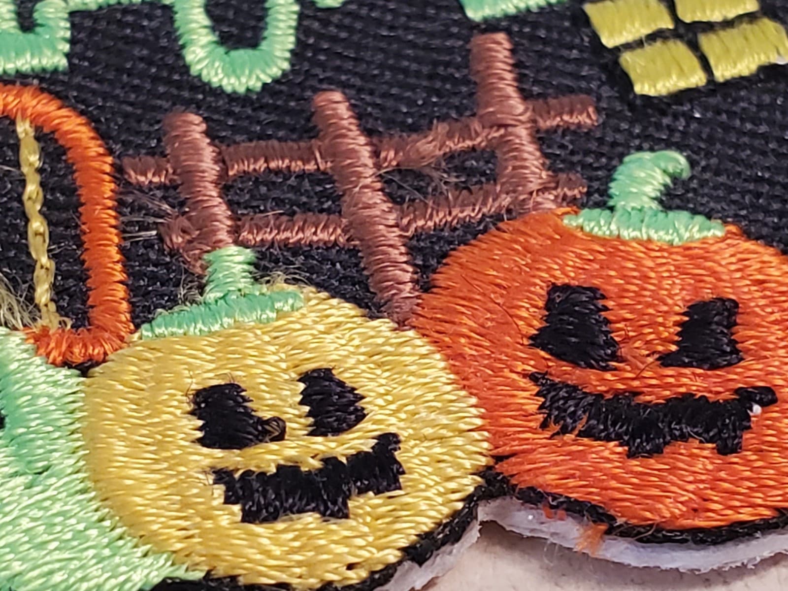 (2) LOT GIRL SCOUTS Patch 'Halloween '10 and Halloween '11' GSA Embroidered NEW - Thumbnail 9