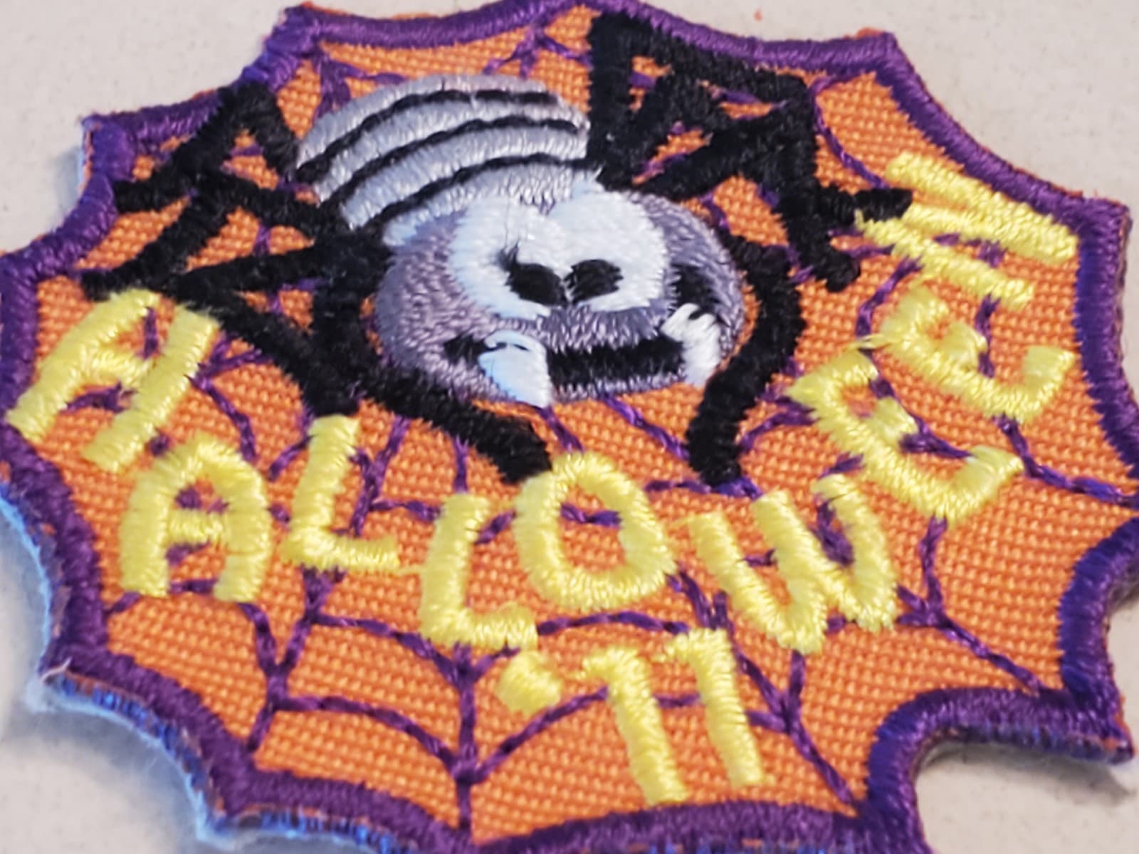 (2) LOT GIRL SCOUTS Patch 'Halloween '10 and Halloween '11' GSA Embroidered NEW - Thumbnail 3