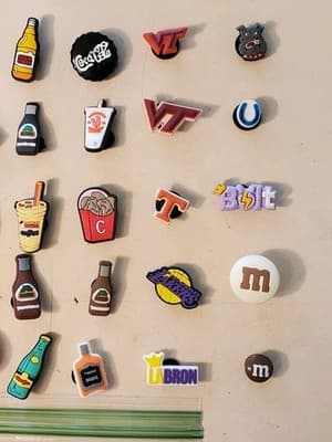 LOT(35) SHOE Charms 'BRANDS' shoe jibbitz for sandals cloggs. Fits adult &youth - Thumbnail 4