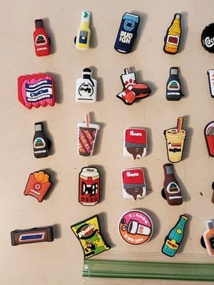 LOT(35) SHOE Charms 'BRANDS' shoe jibbitz for sandals cloggs. Fits adult &youth - Thumbnail 3