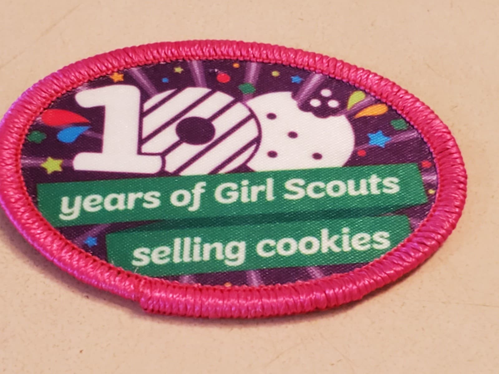 GIRL SCOUTS Patch '100 Years of Selling' GSA Embroidered Iron-on. NEW Loose Item - Thumbnail 4