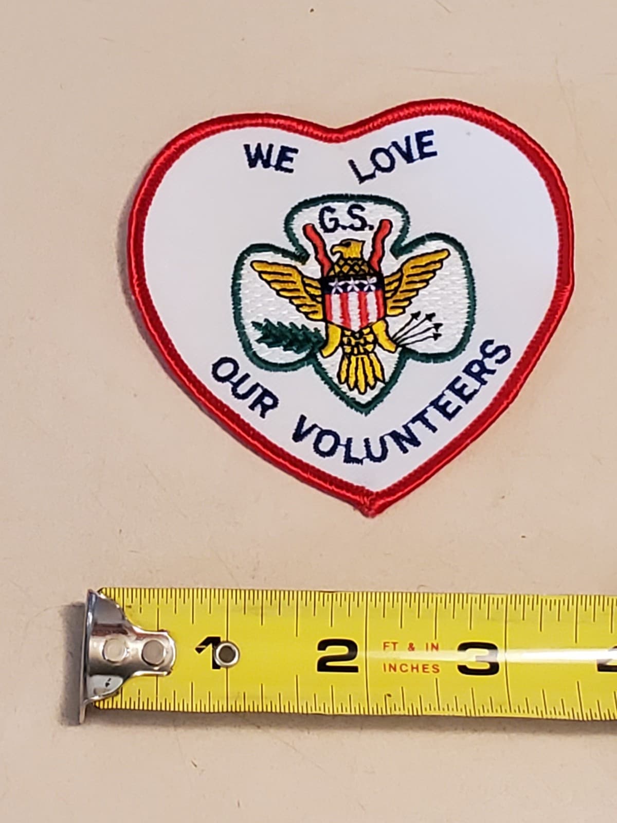 GIRL SCOUTS Patch 'We Love Our Volunteers' GSA Embroidered Iron-on. NEW Loose It - Thumbnail 6