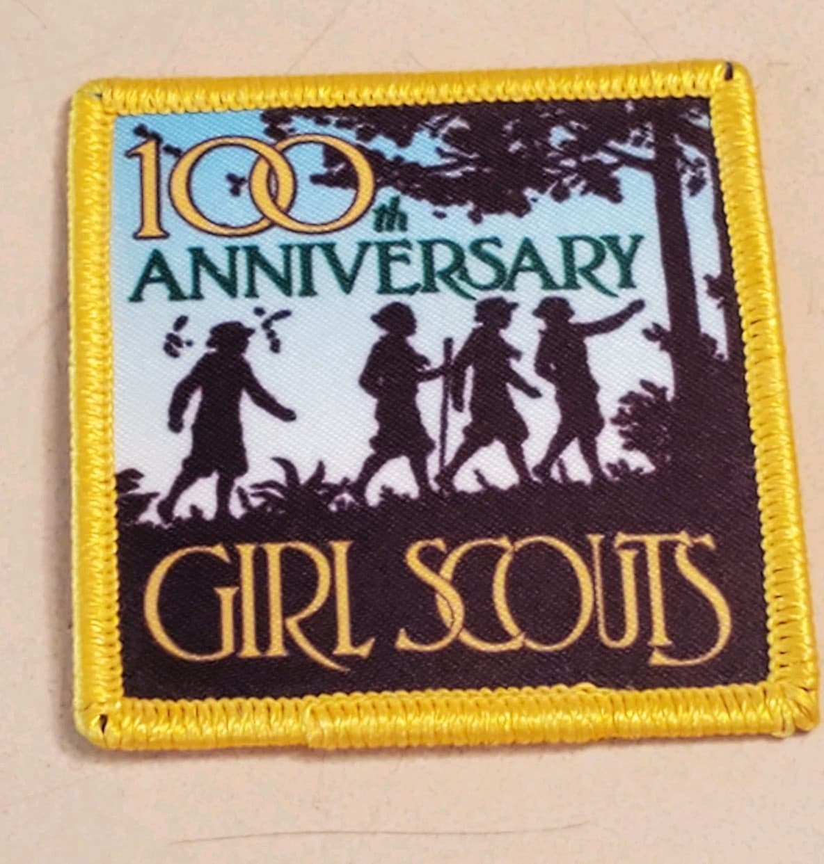 GIRL SCOUTS Patch '100th Anniversary 2012' GSA Embroidered Iron-on. NEW Loose - Thumbnail 4