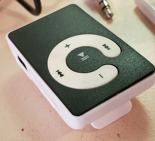 NEW MP3 Multimedia Music Player Kit. Super compact White player with belt clip. - Thumbnail 6