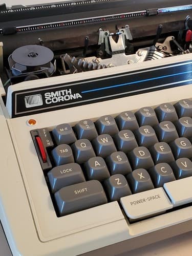 SMITH CORONA 3L Electra XT Electronic Typewriter Sterling Cartridge extra ribbon - Thumbnail 6