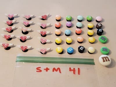 LOT(41) CROCS Charms 'S+M' shoe jibbitz for sandals cloggs. Fits adult &yout - Thumbnail 2