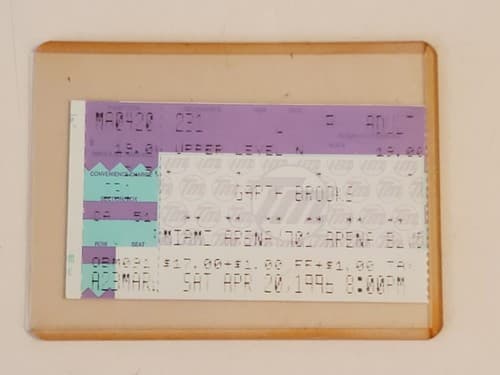 1996 GARTH BROOKS Live Concert Ticket Stub. APR 20 1996 at Miami Arena, Miami FL - Thumbnail 4